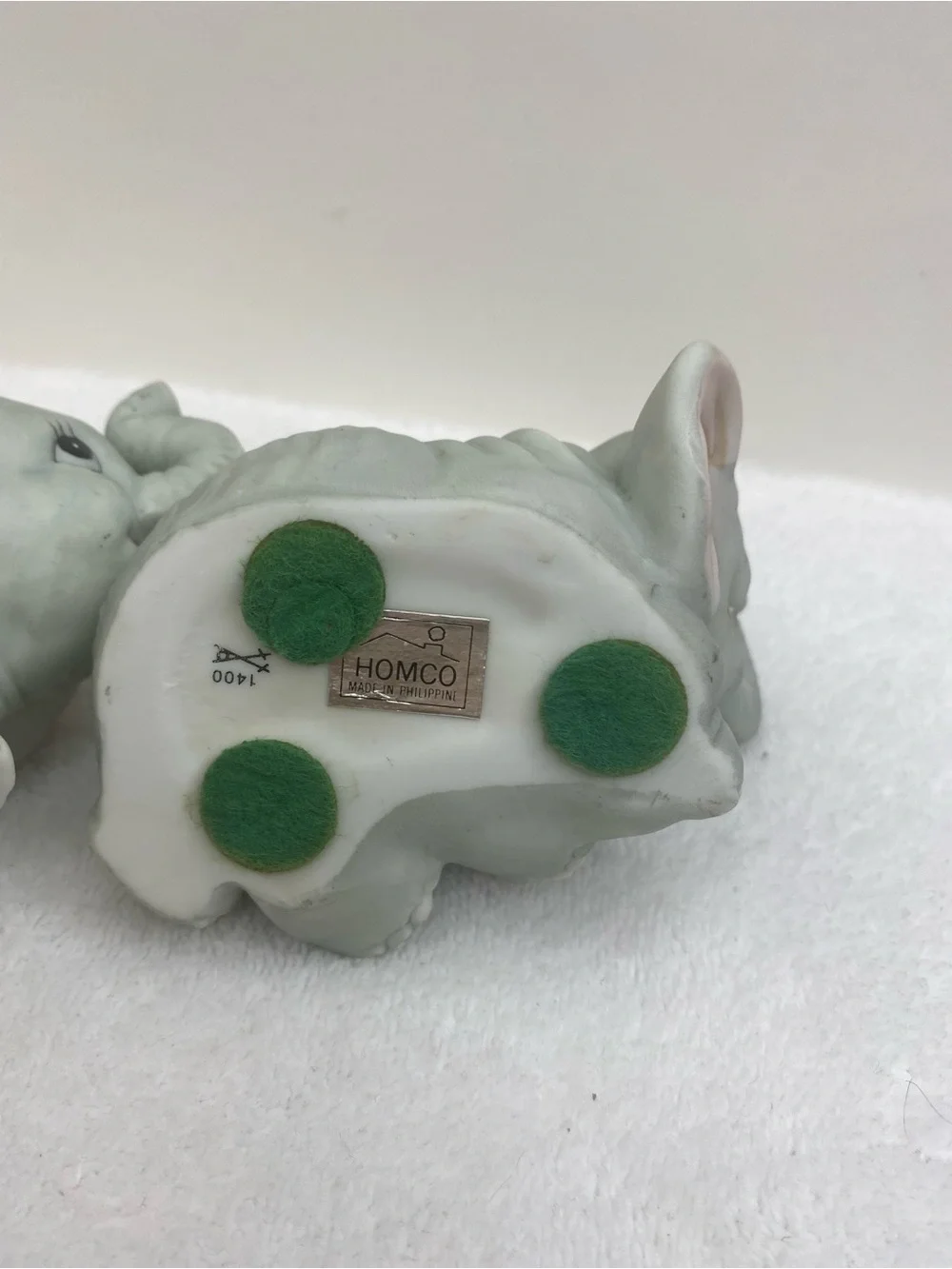 Vintage Homco 2 Ceramic Baby Elephant Figurines #1400 Gray W/ Pink Ear Accents